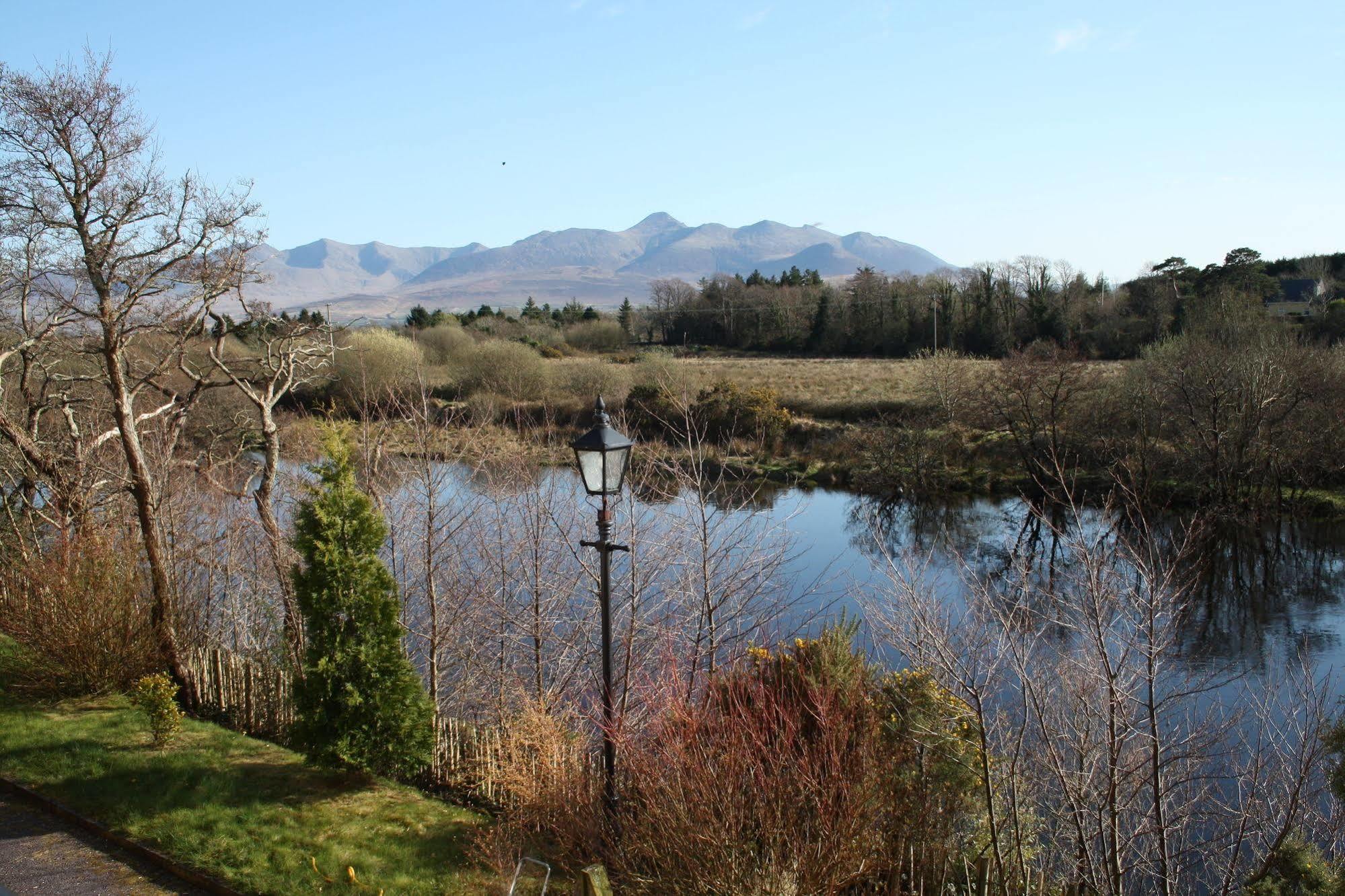 The Grove Lodge Guesthouse Killorglin ภายนอก รูปภาพ