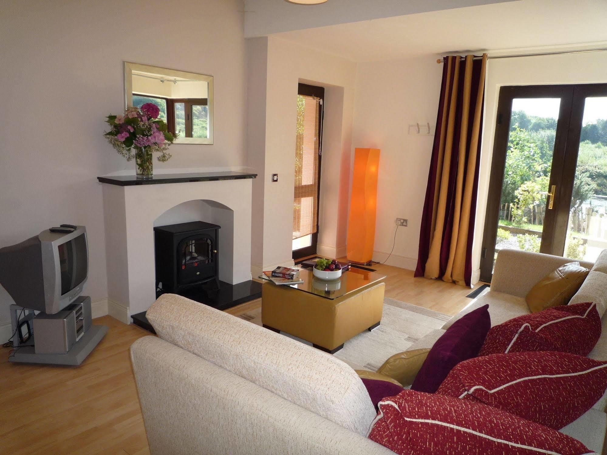 The Grove Lodge Guesthouse Killorglin ภายนอก รูปภาพ