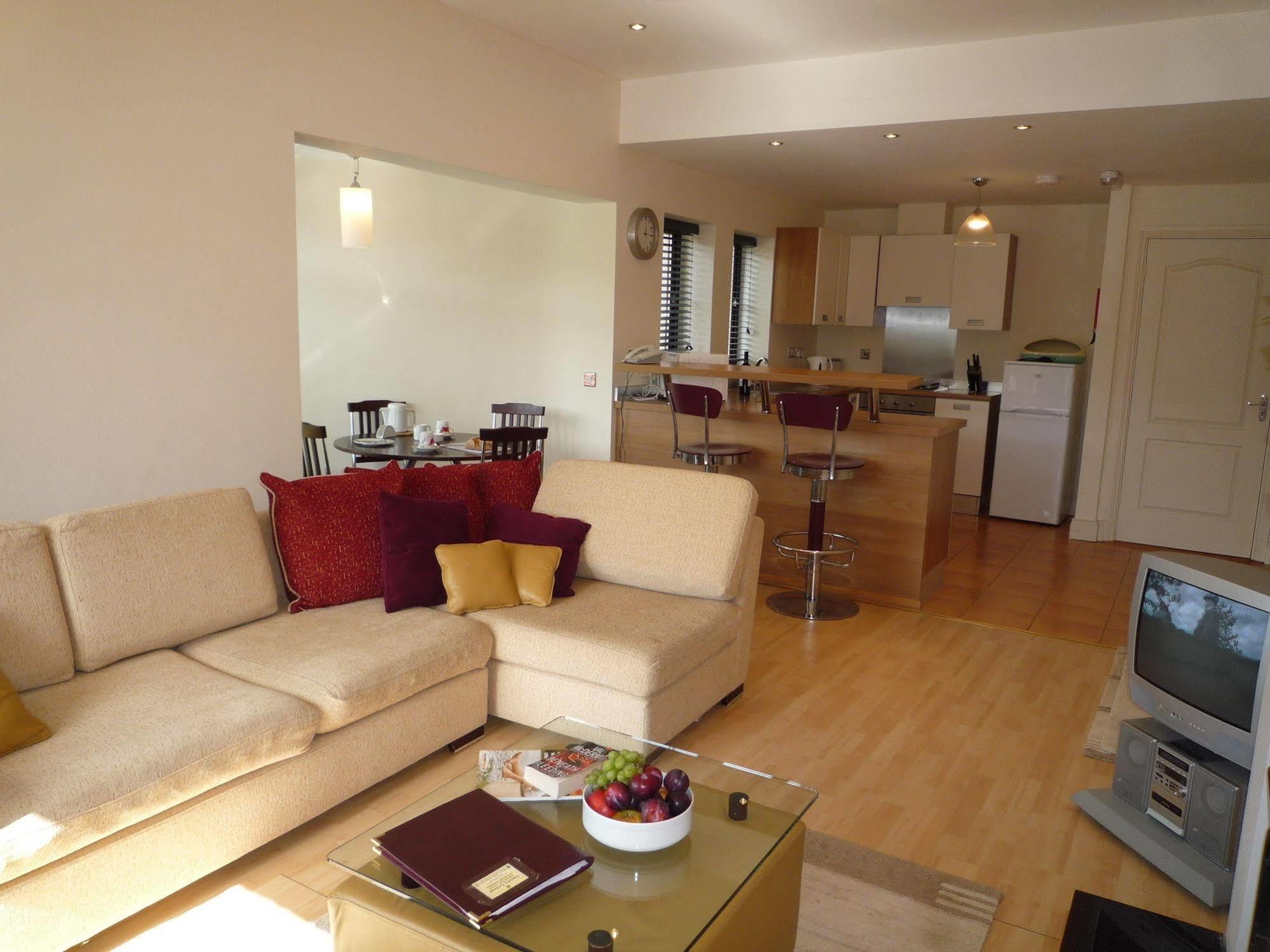 The Grove Lodge Guesthouse Killorglin ภายนอก รูปภาพ