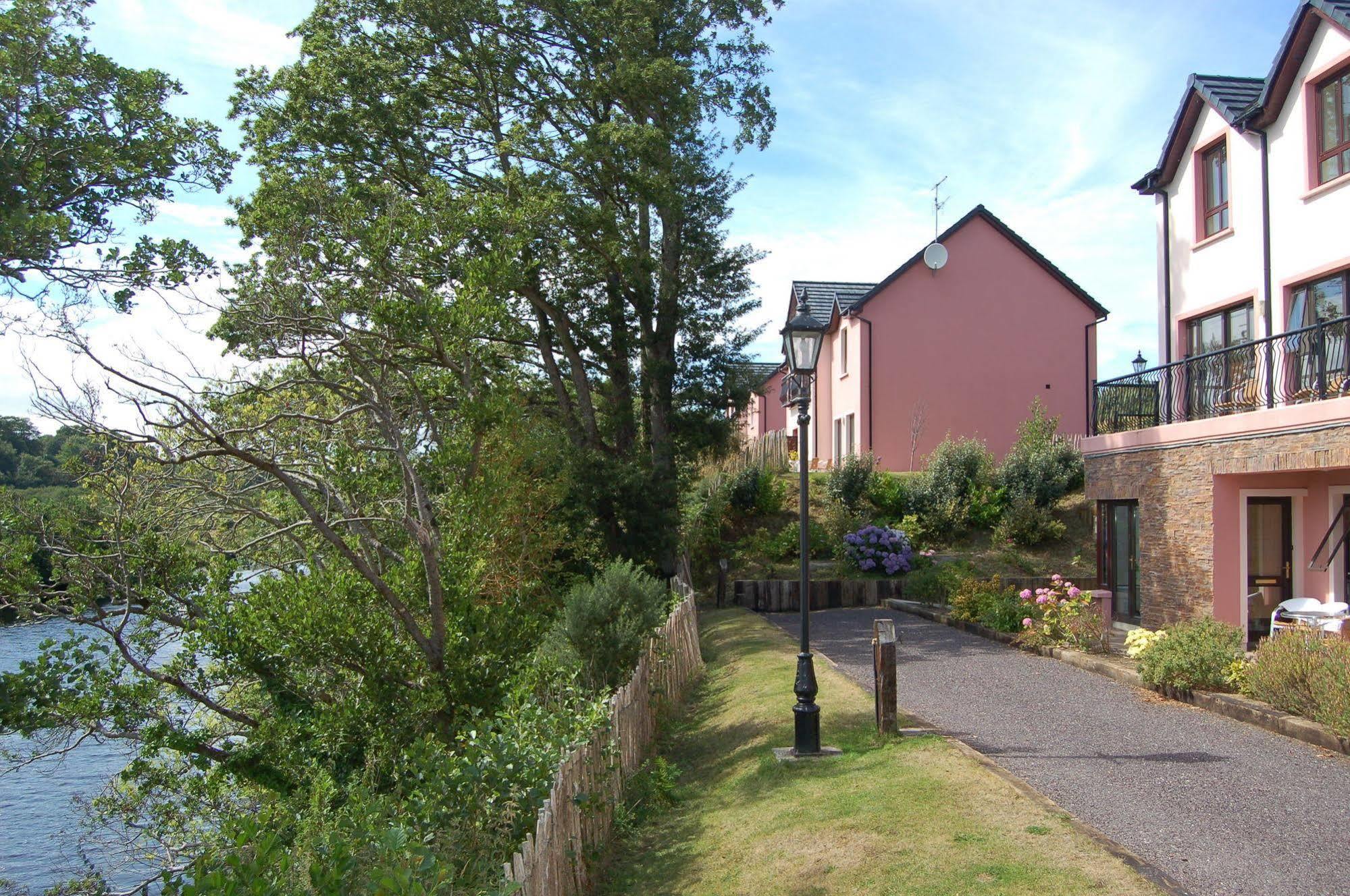 The Grove Lodge Guesthouse Killorglin ภายนอก รูปภาพ